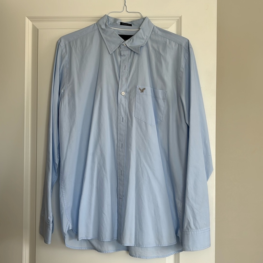 American Eagle Athletic Fit Button Down